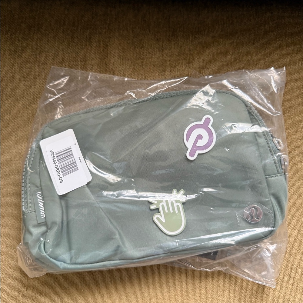 lululemon athletica Green Crossbody Bag